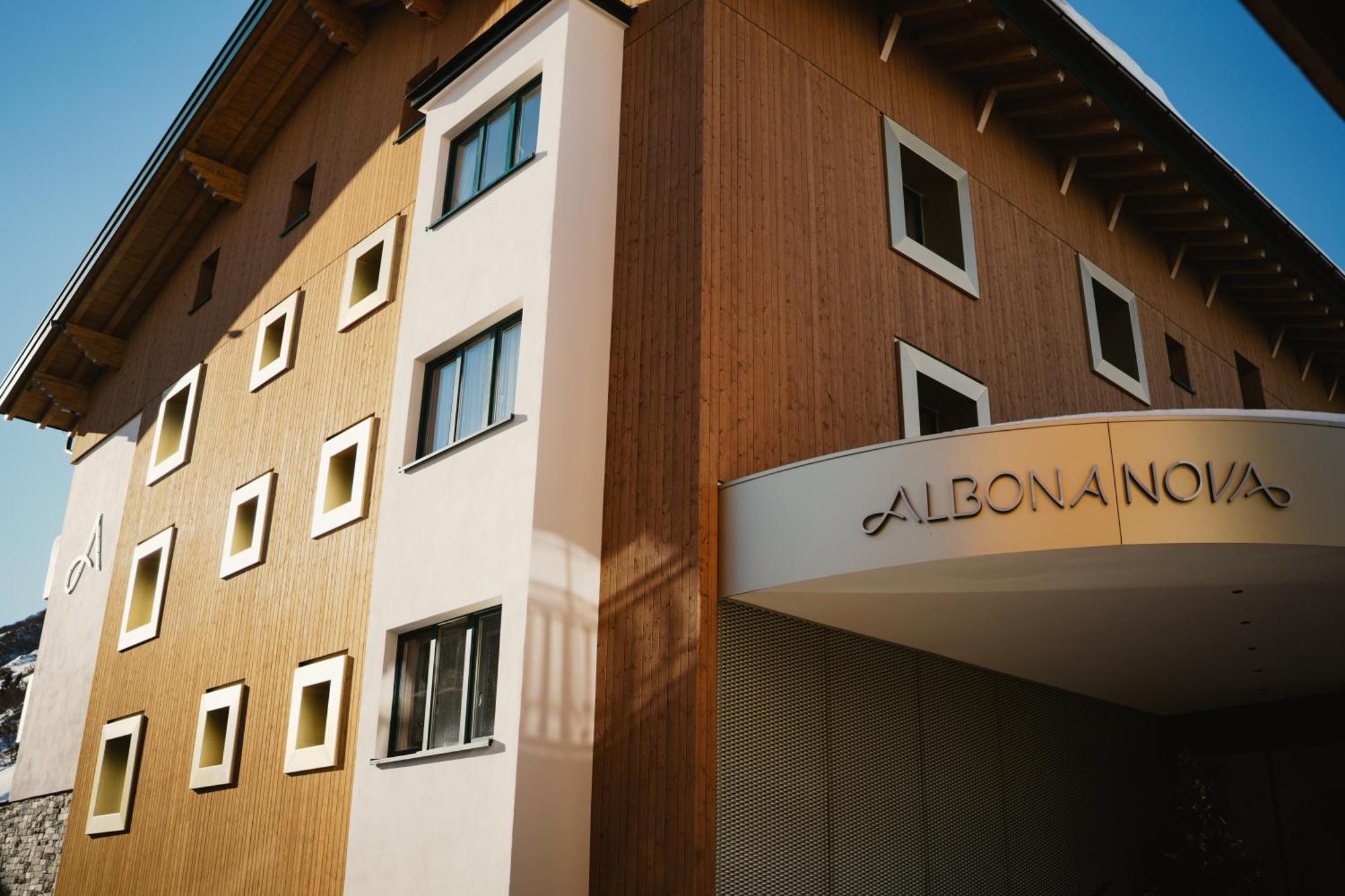Hotel Albona Nova Zuers Exterior foto